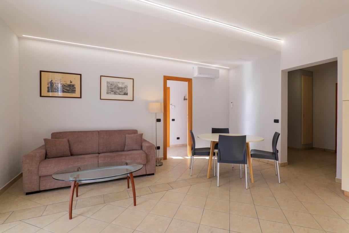 Appartamenti Lungolago Verbania Exteriér fotografie